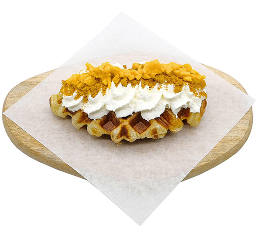 Snowcapz Cafe's MANGO CROFFLE